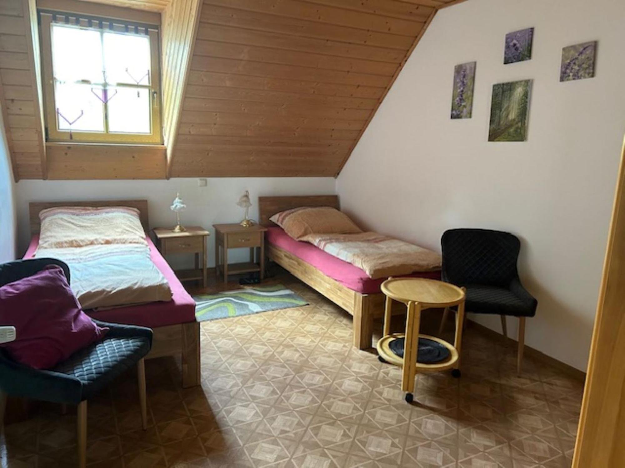 Ferienwohnungen Stahl Pirk Luaran gambar